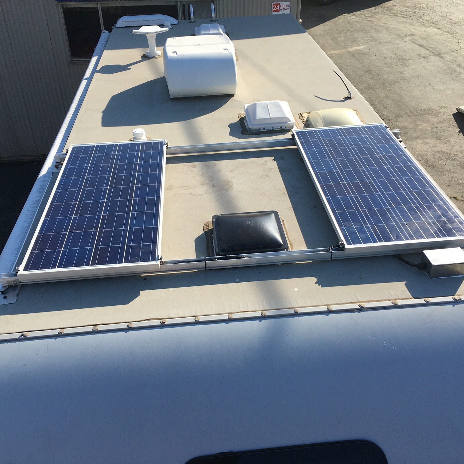 yacht & rv solar mounting