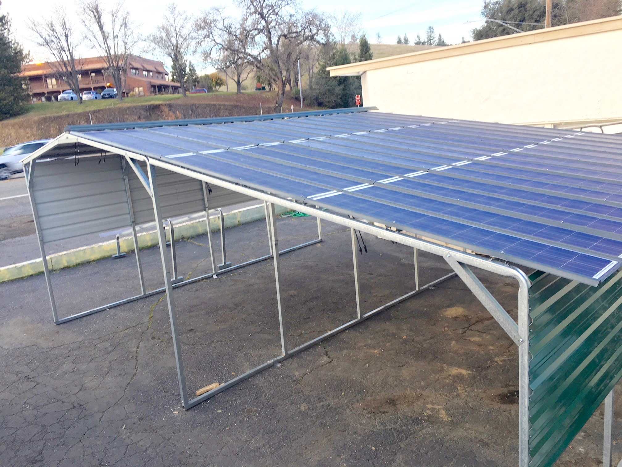 SunnyCal Solar provides solar carport for homes and businesses - Roof View Lean To 2a 1