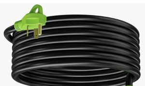 30A 120v Output cord to plug into RV outlet